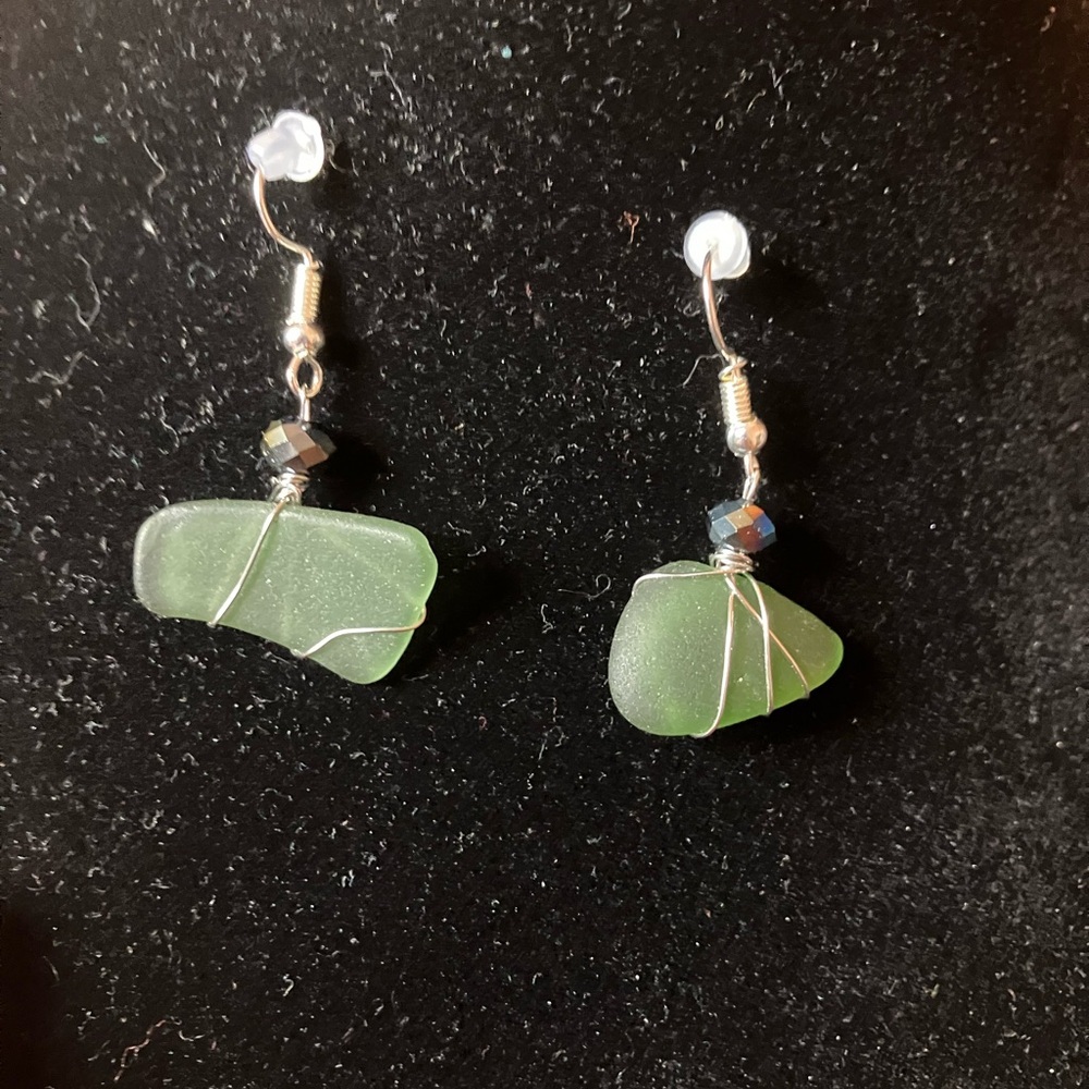 #30 handmade seagalss earrings
